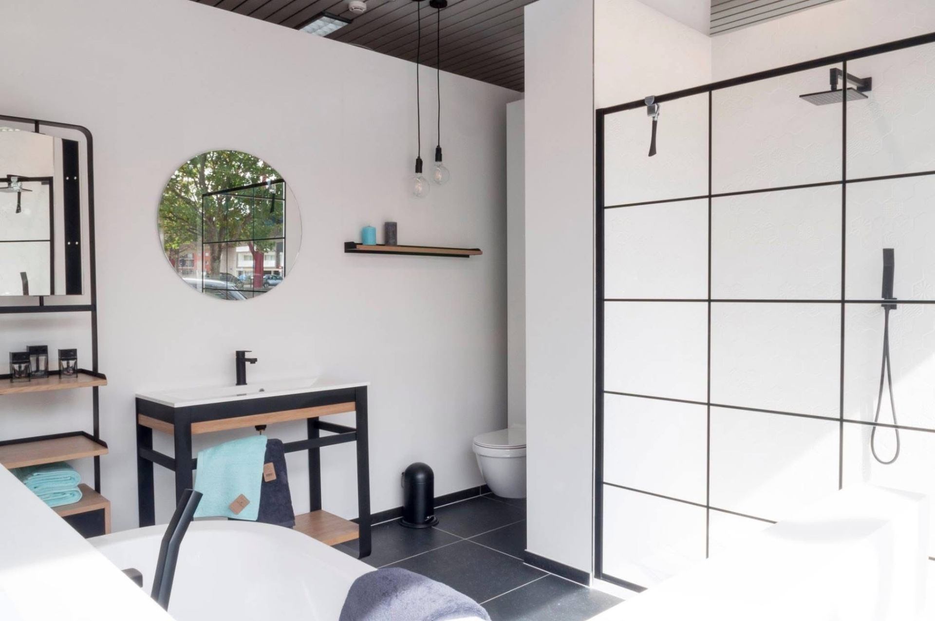 Modern bathroom